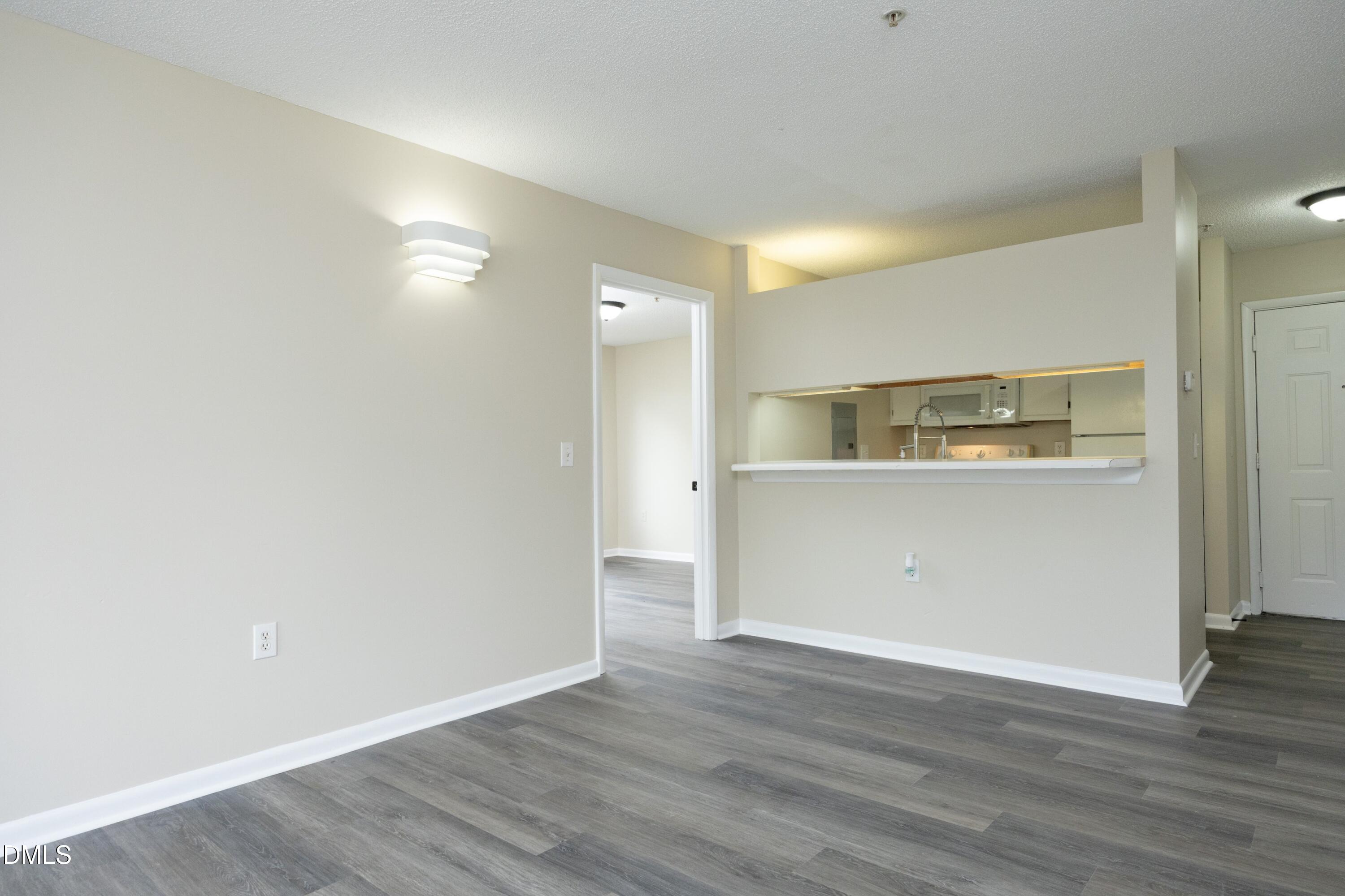 1231 University Court, Unit 104 Raleigh, NC 27606 - Photo 7 of 30 16Dining