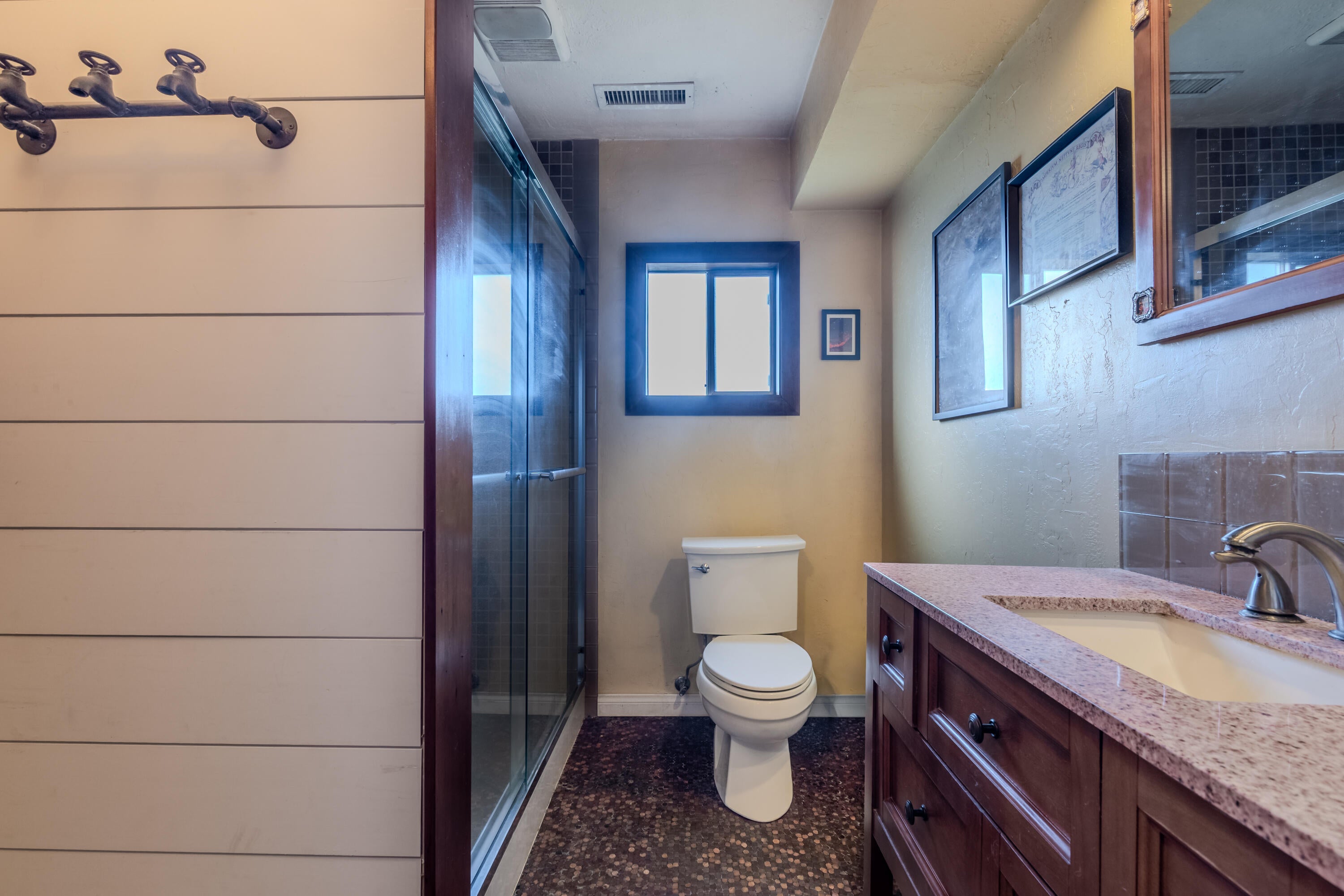 2441 South Stage Road Medford, OR 97501 - Photo 15 of 26 01-12