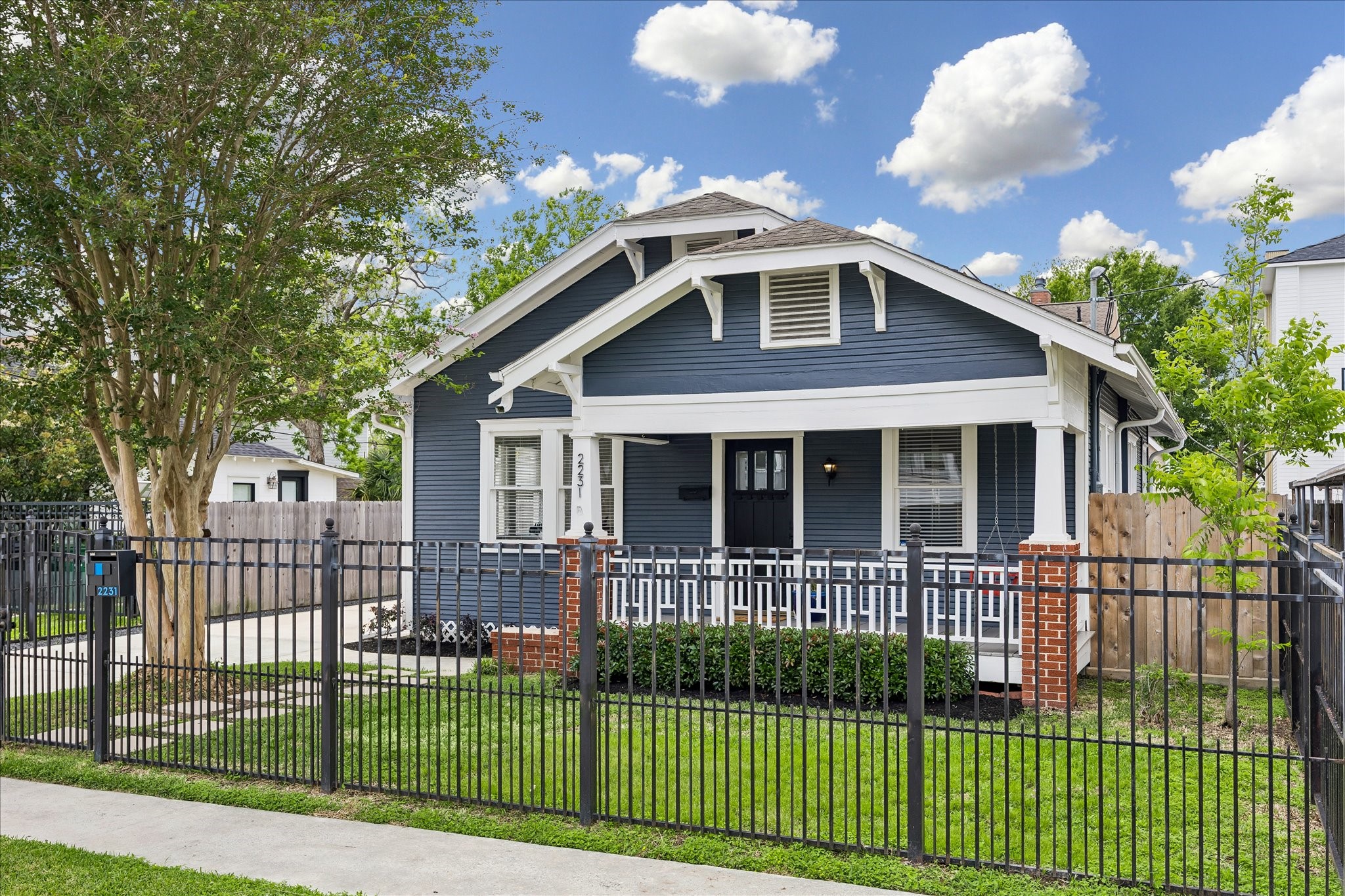 2231 Singleton Street Houston, TX 77008 - Photo 24 of 28