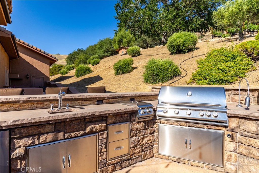 9942 Sunfish Circle Paso Robles, CA 93446 - Photo 60 of 75