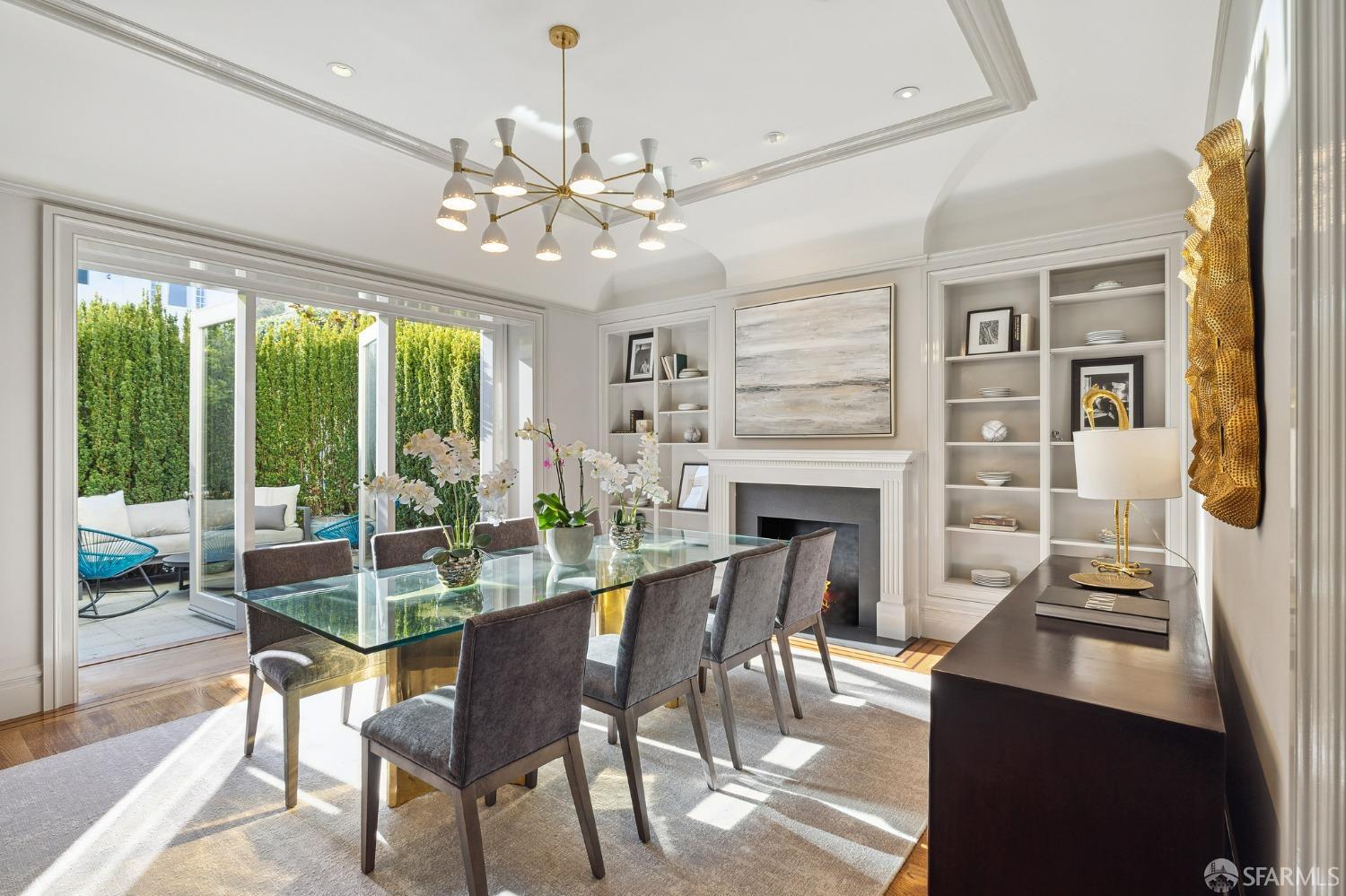 2480 Broadway San Francisco, CA 94115 - Photo 18 of 70 a view of a dining room with furniture window and outside view