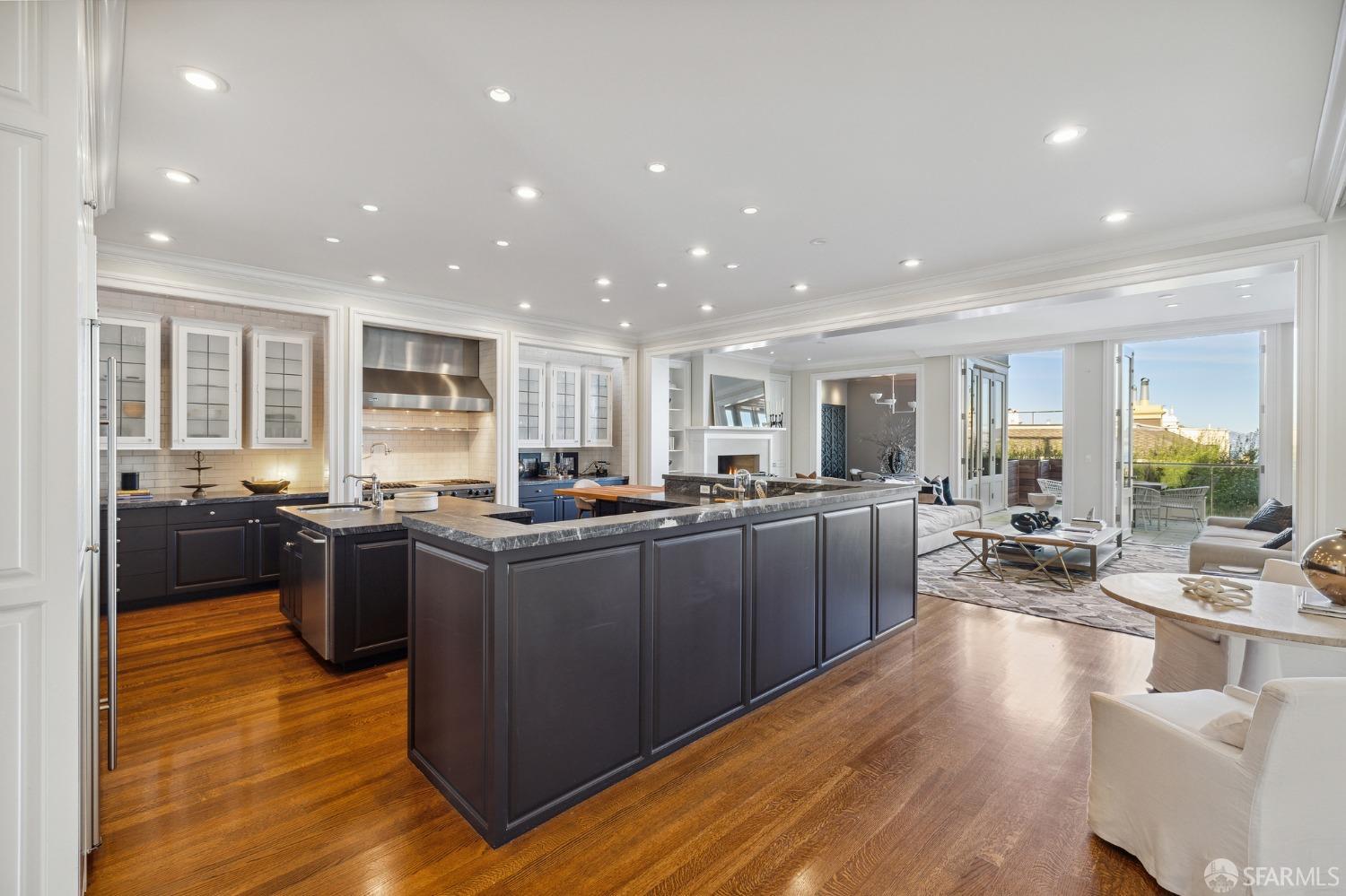 2480 Broadway San Francisco, CA 94115 - Photo 2 of 70 a kitchen with lots of counter top space