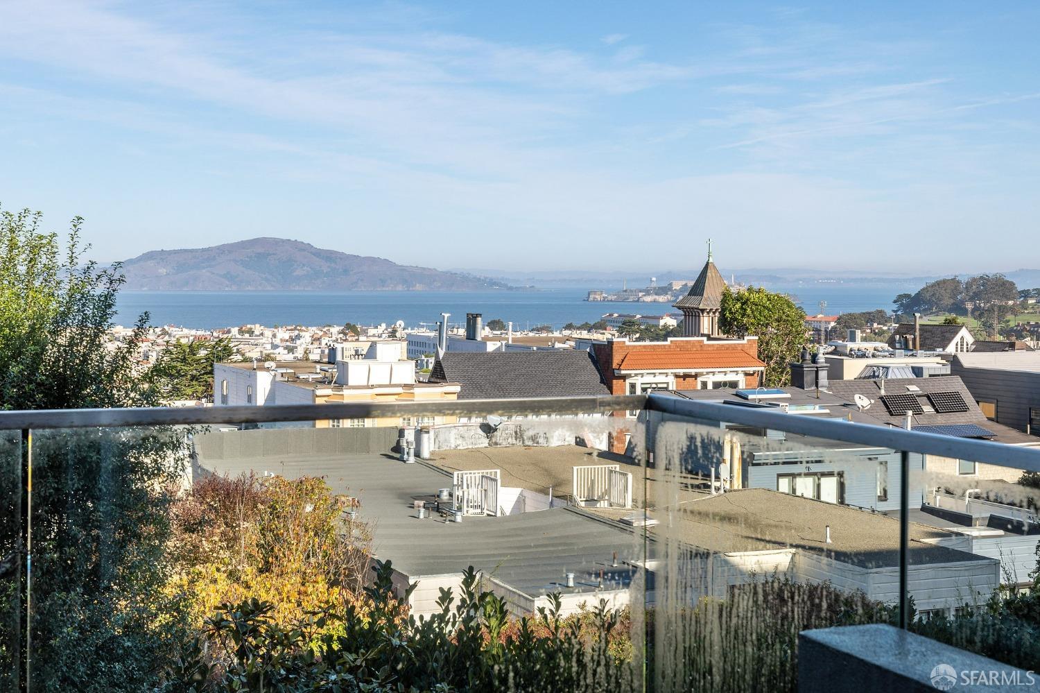 2480 Broadway San Francisco, CA 94115 - Photo 5 of 70 a view of a lake with a city