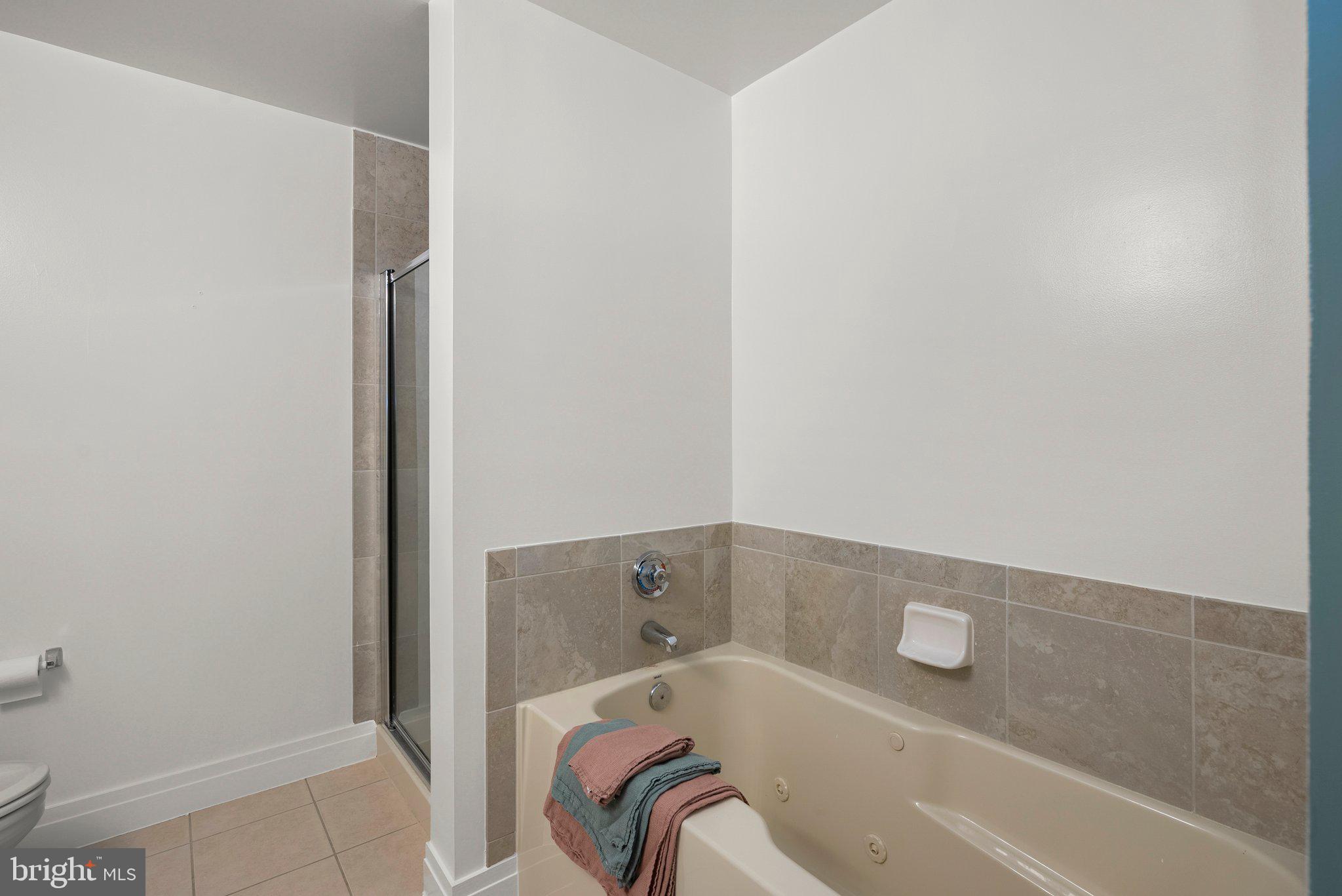 2020 12th Street Northwest, Unit 108 Washington, DC 20009 - Photo 20 of 35 Primary bath