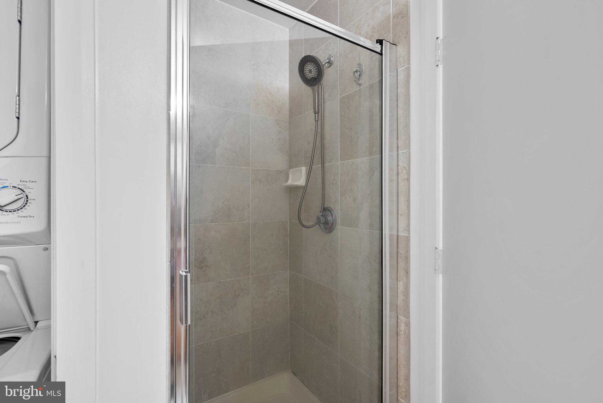 2020 12th Street Northwest, Unit 108 Washington, DC 20009 - Photo 25 of 35 2nd Bathroom