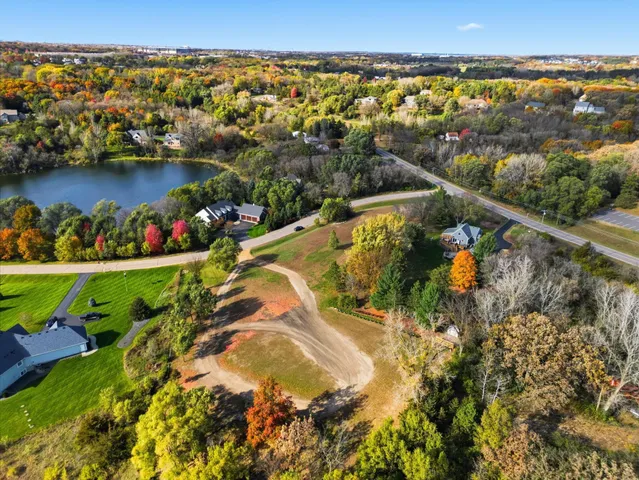 $479,000 | 9380 Aladin Trail, Inver Grove Heights, MN 55077