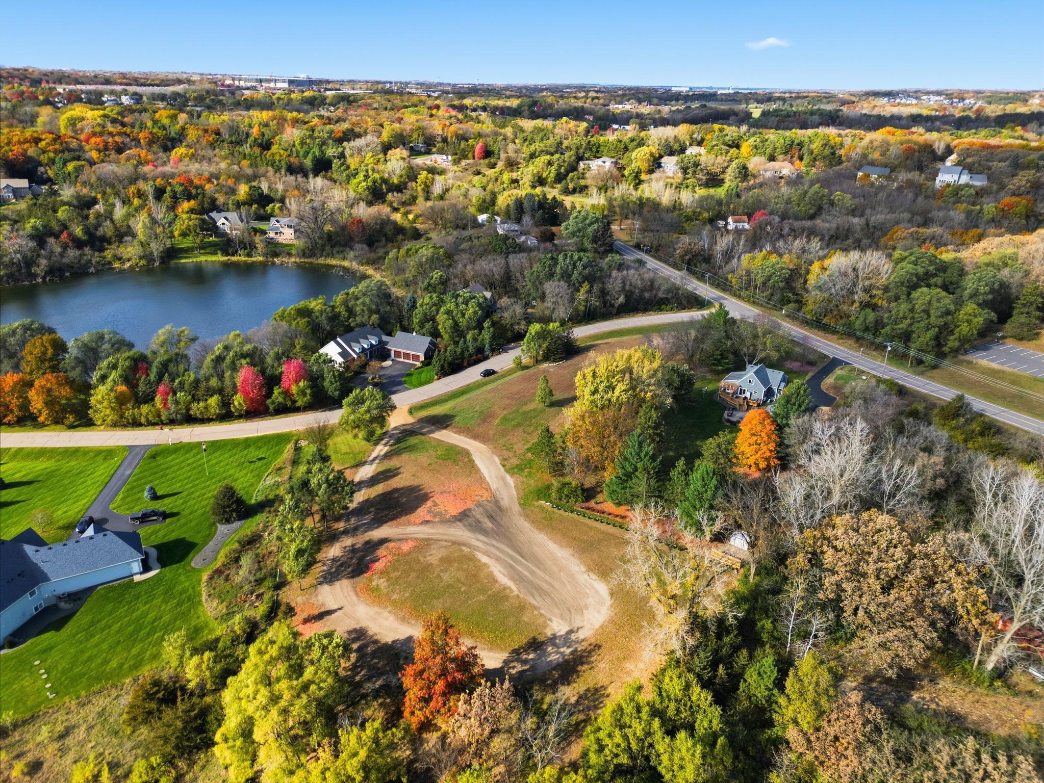 9380 Aladin Trail Inver Grove Heights, MN 55077 - Photo 2 of 7