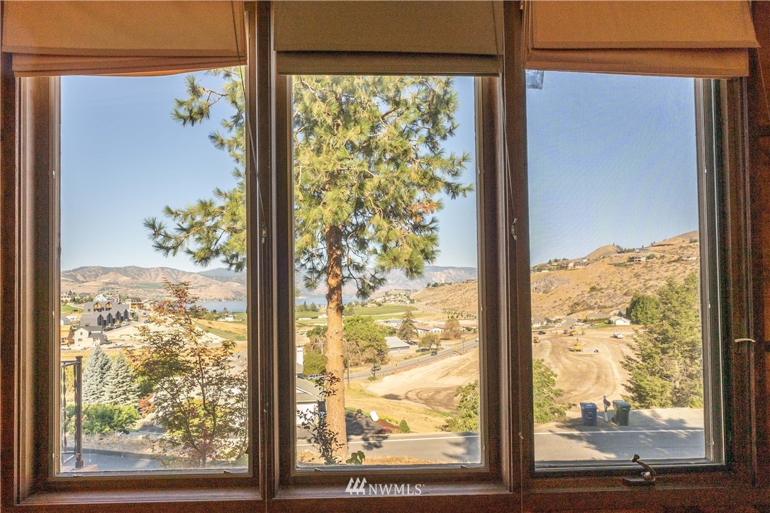 680 Golf Course Road Chelan, WA 98816 - Photo 12 of 40 Gallery Image 12
