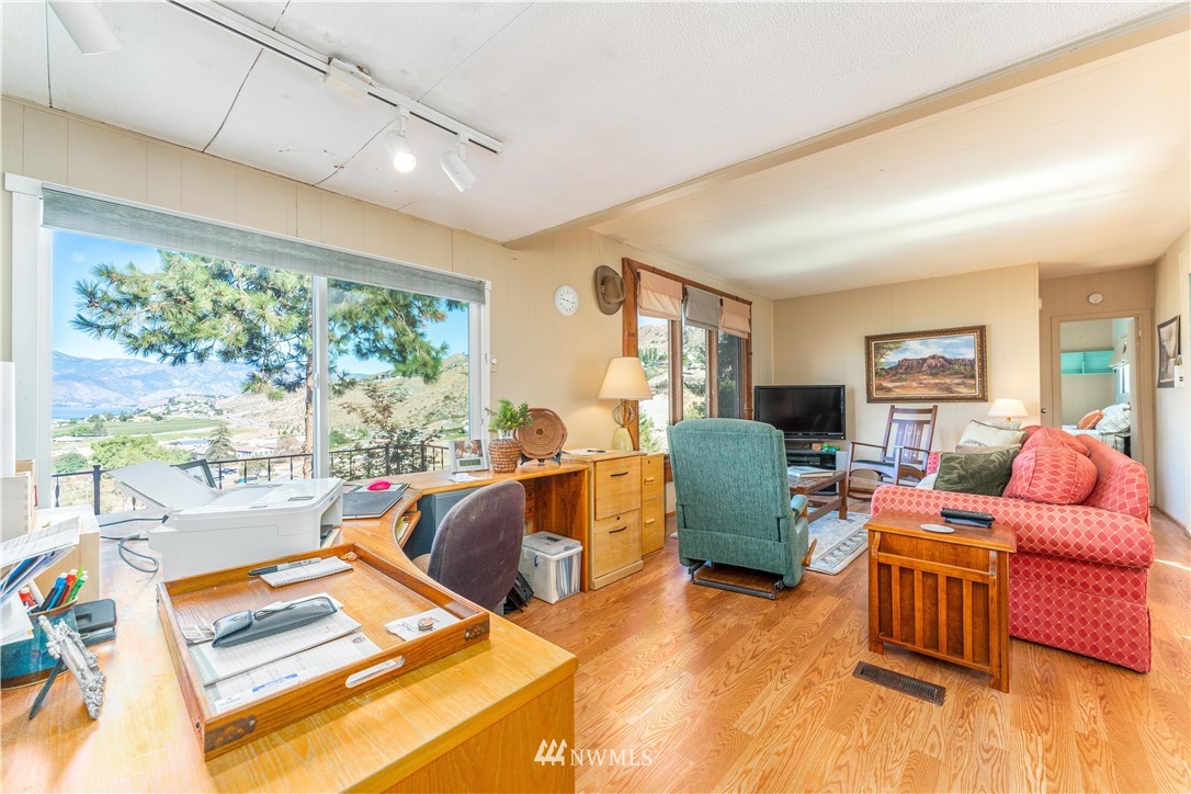 680 Golf Course Road Chelan, WA 98816 - Photo 13 of 40 Gallery Image 13