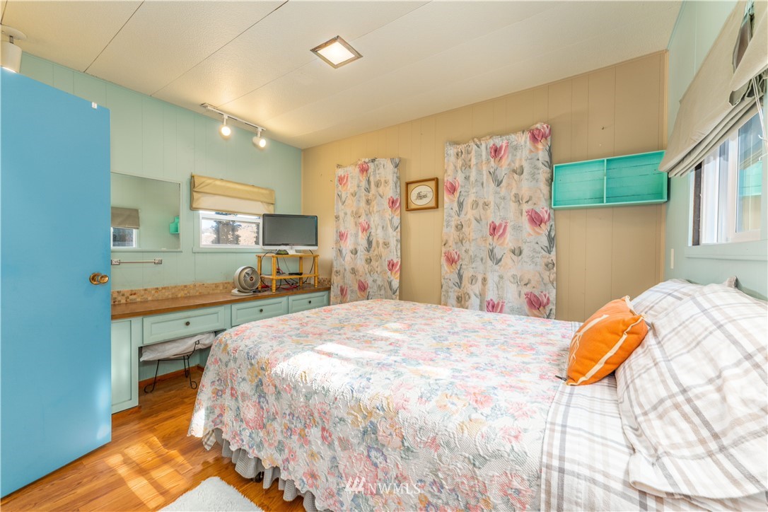 680 Golf Course Road Chelan, WA 98816 - Photo 3 of 40 Gallery Image 3