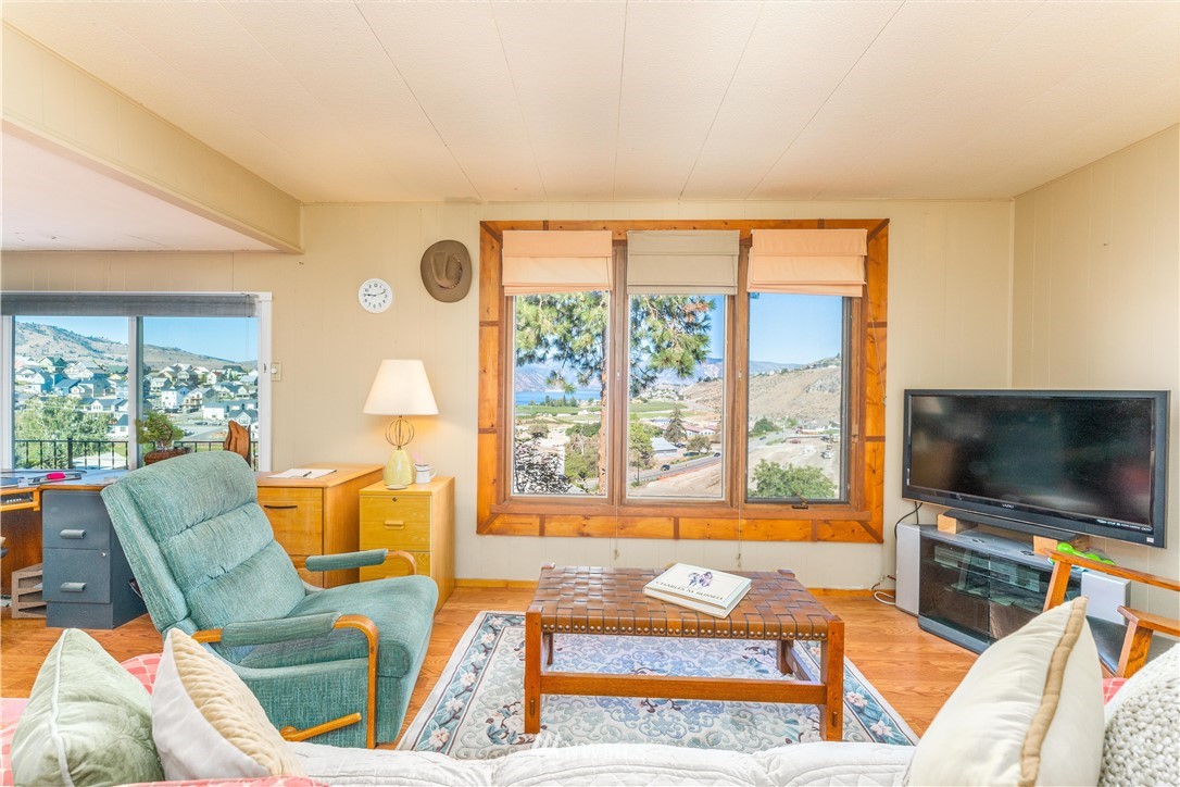 680 Golf Course Road Chelan, WA 98816 - Photo 9 of 40 Gallery Image 9