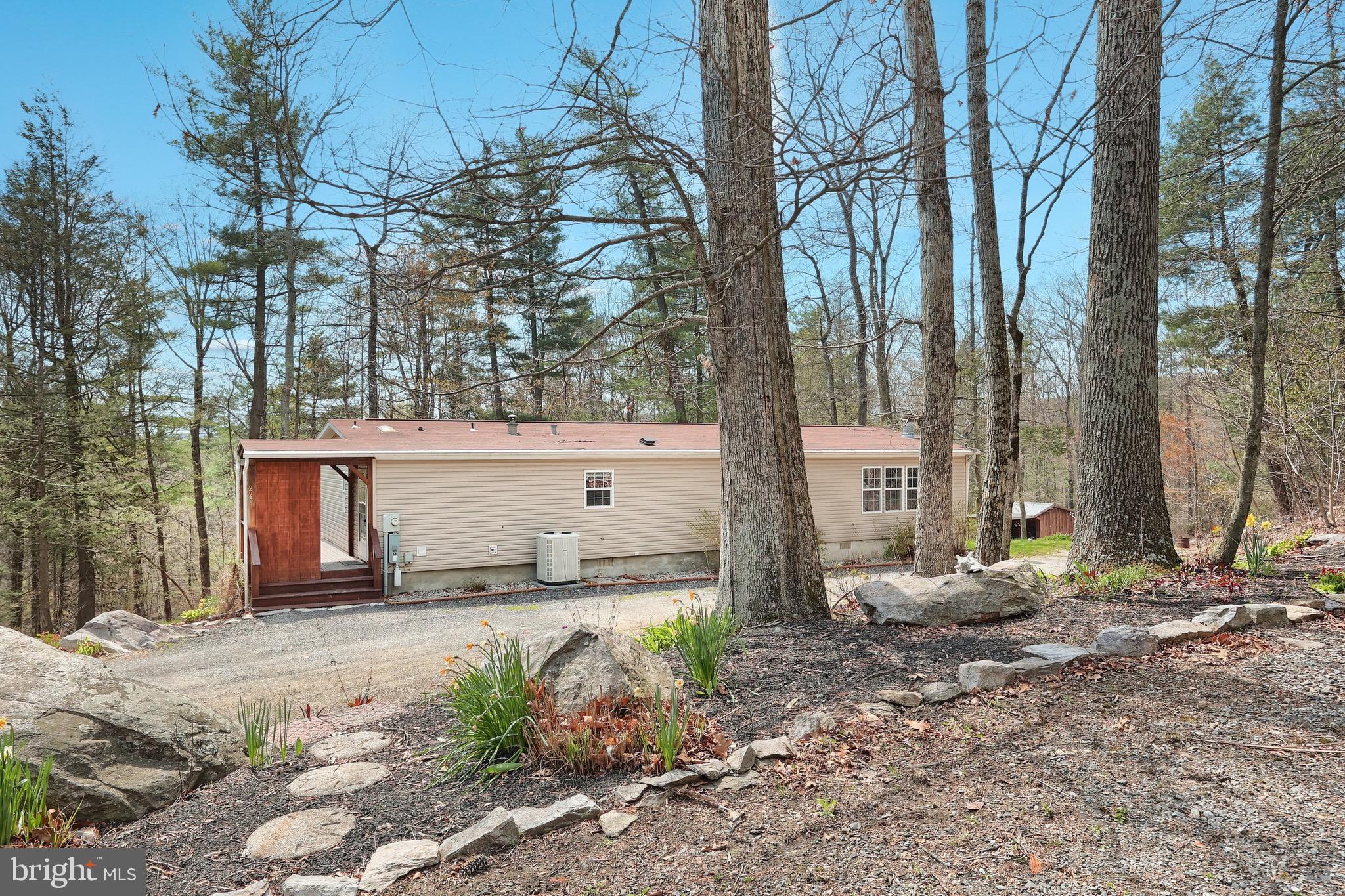 220 Dale Road Biglerville, PA 17307 - Photo 2 of 51 Gallery Image 2