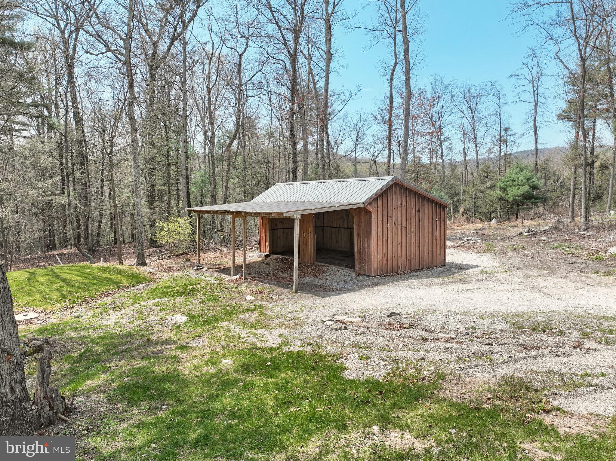 220 Dale Road Biglerville, PA 17307 - Photo 4 of 51 Gallery Image 4