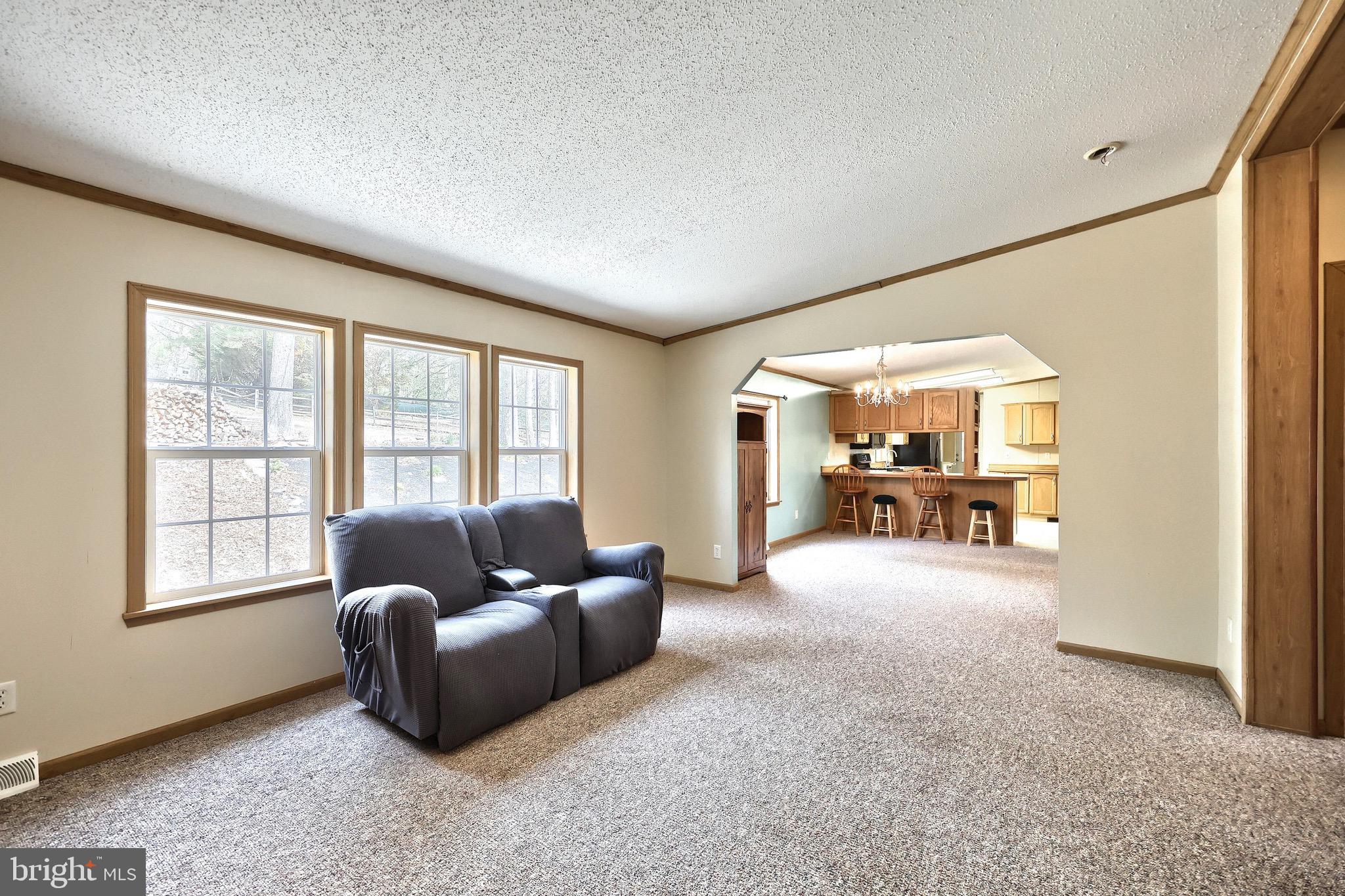 220 Dale Road Biglerville, PA 17307 - Photo 6 of 51 Gallery Image 6