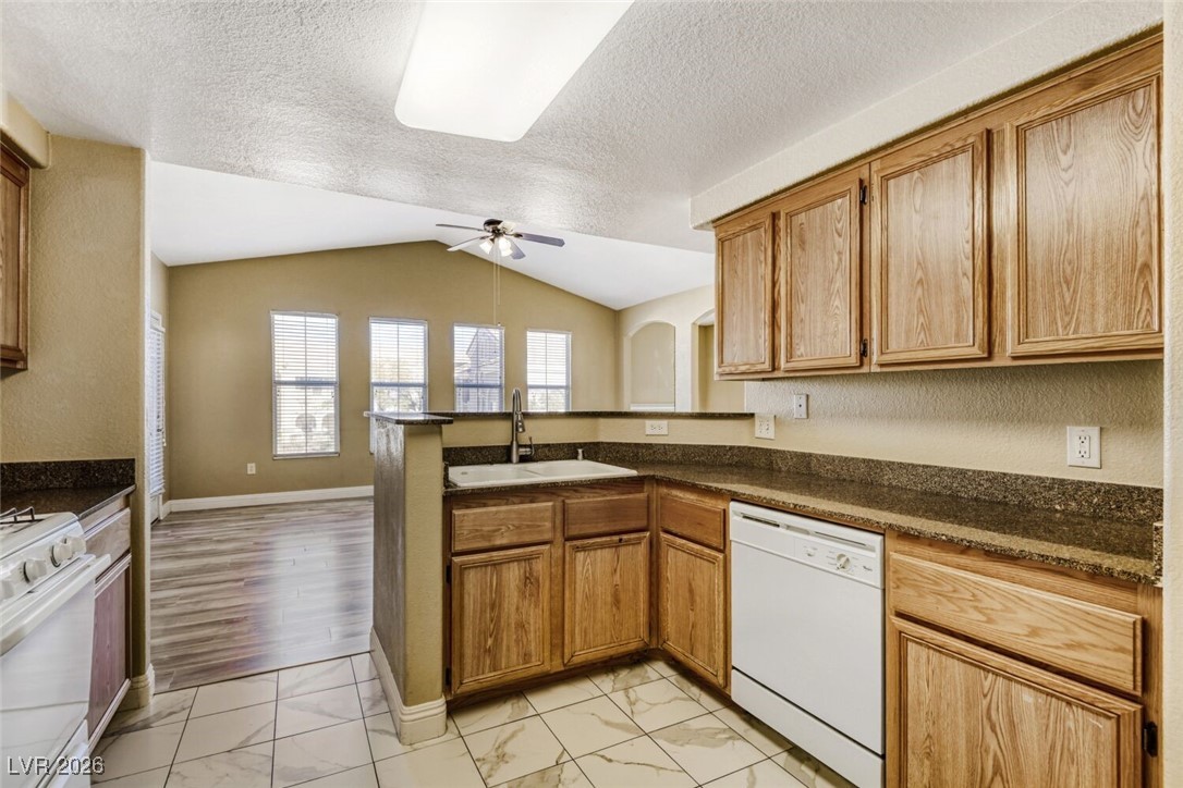 10550 West Alexander Road, Unit 2225 Las Vegas, NV 89129 - Photo 7 of 27