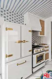 a view of front door