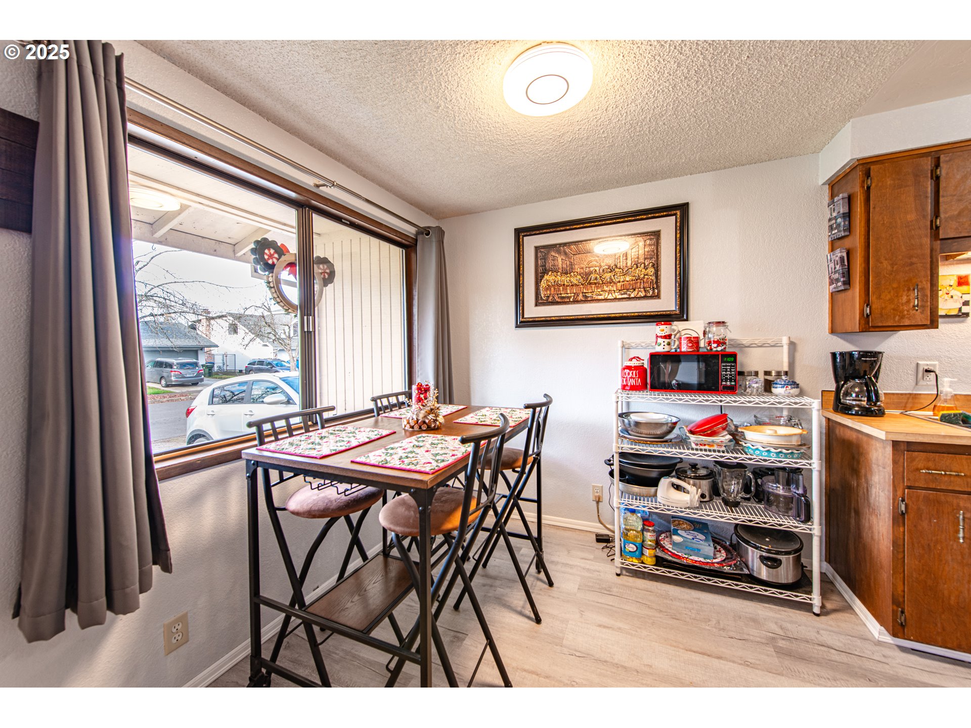 353 71st Street Springfield, OR 97478 - Photo 7 of 23 Gallery Image 7