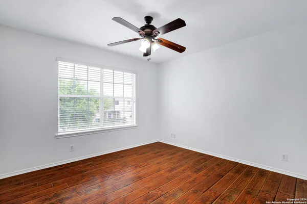 $2,195 | 13738 Riverbank Pass, Helotes, TX 78023