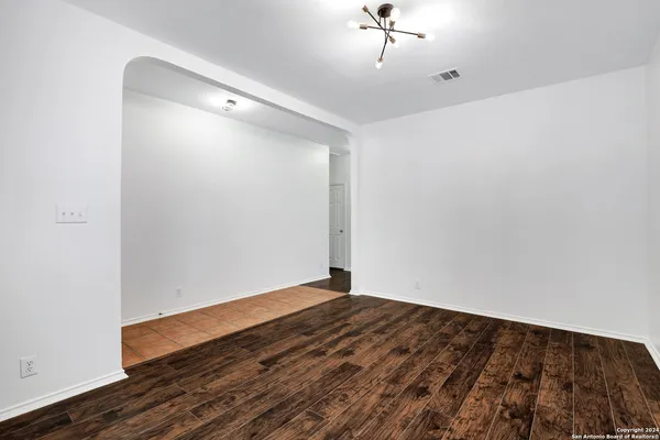 $2,195 | 13738 Riverbank Pass, Helotes, TX 78023