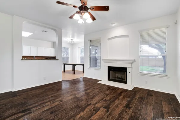 $2,195 | 13738 Riverbank Pass, Helotes, TX 78023