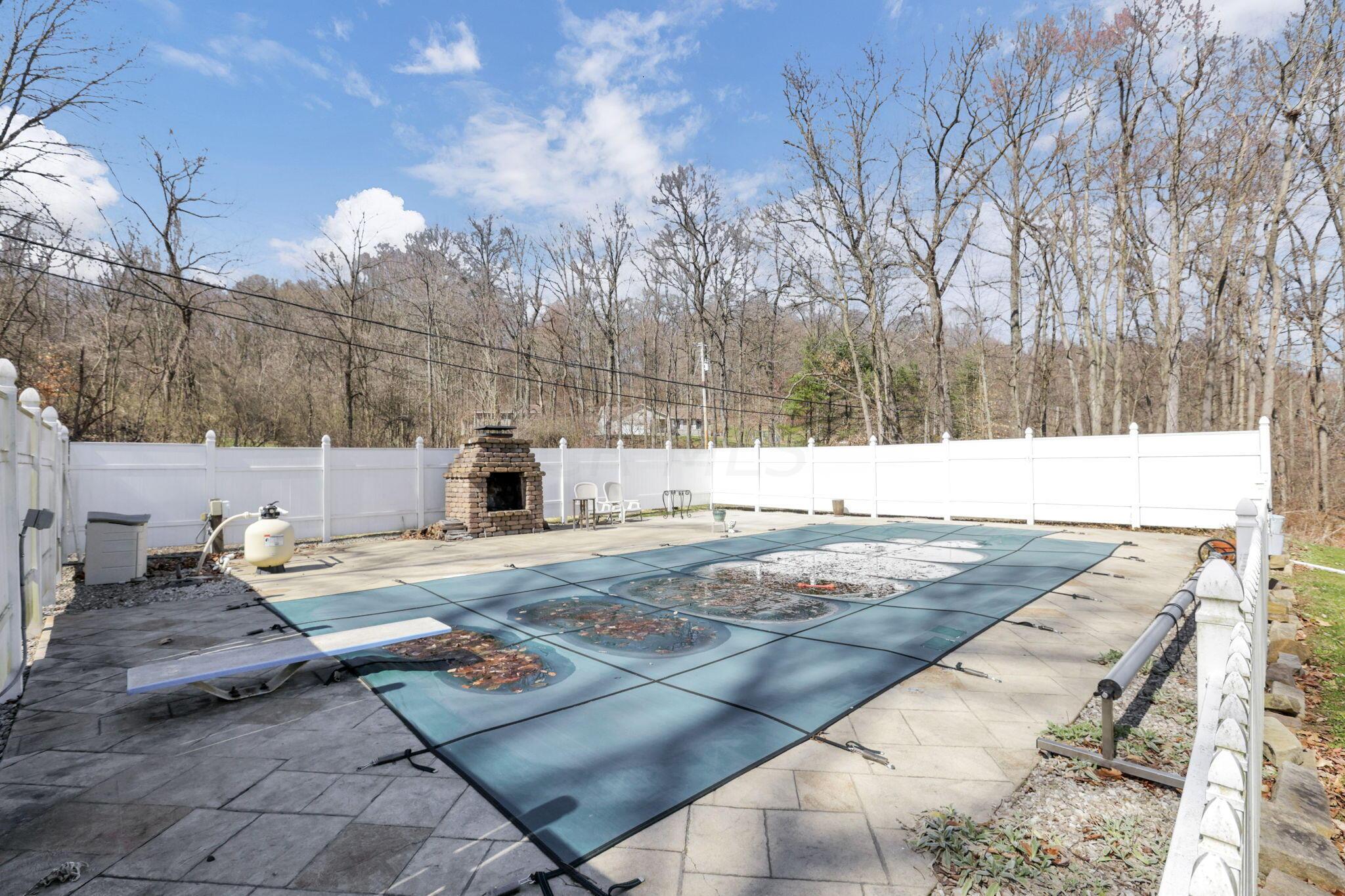 5137 Pleasant Chapel Road Southeast Newark, OH 43056 - Photo 2 of 77 Pool