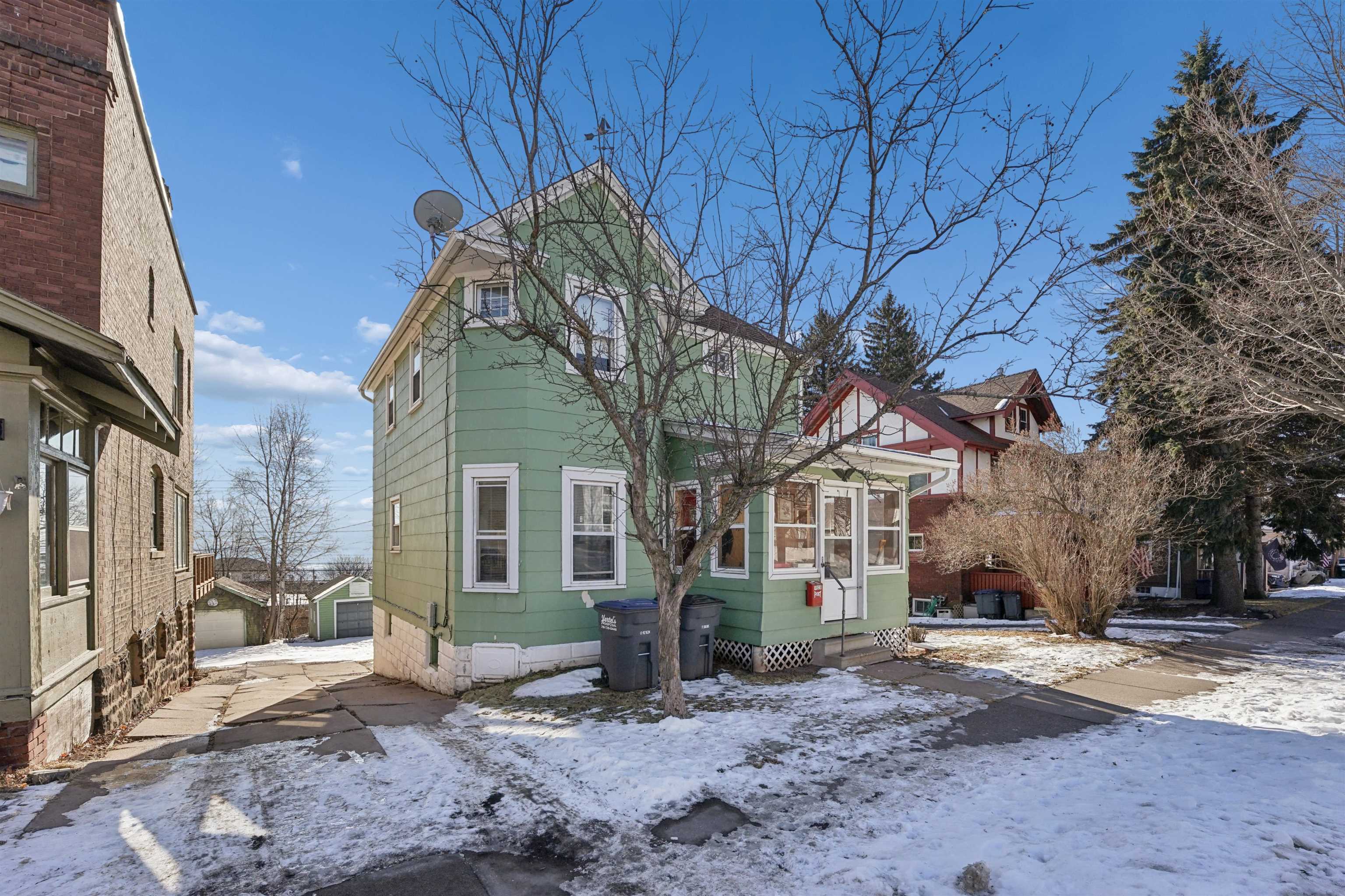 1928 Jefferson Street Duluth, MN 55812 - Photo 4 of 26