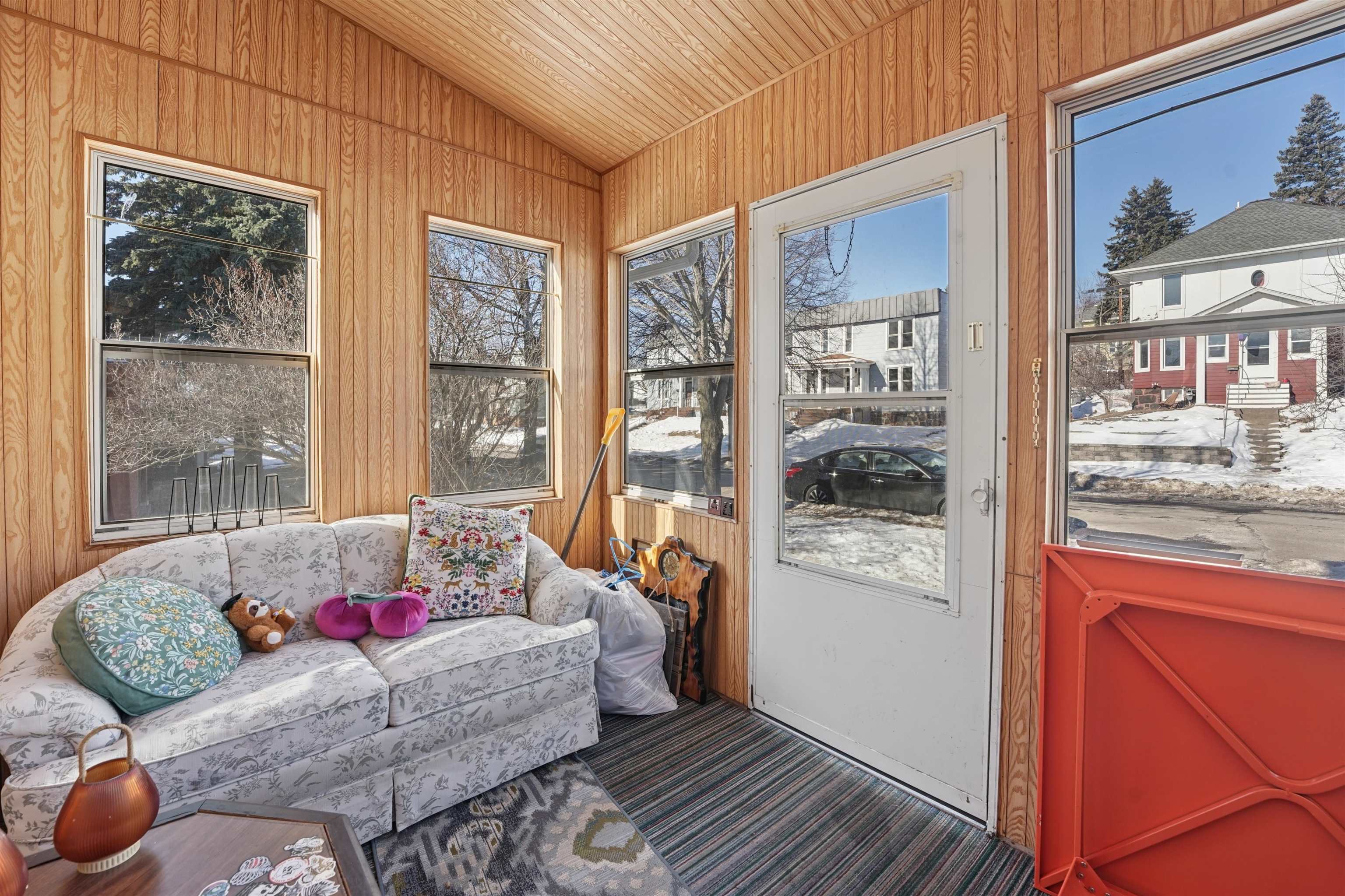 1928 Jefferson Street Duluth, MN 55812 - Photo 5 of 26