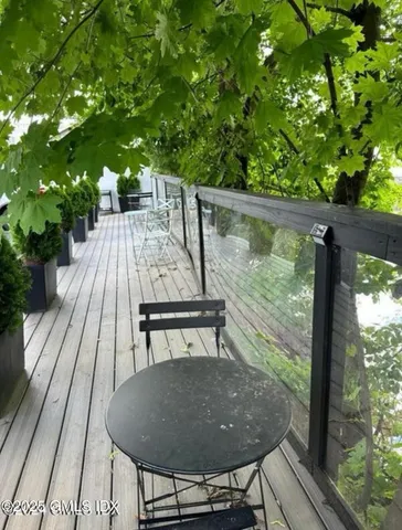 $3,000 | 168 North Water Street, Unit 2L, Greenwich, CT 06830