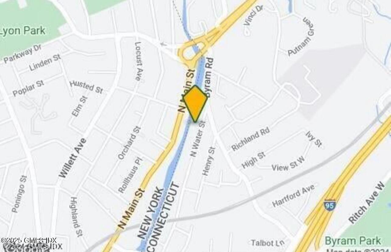 168 North Water Street, Unit 2L Greenwich, CT 06830 - Photo 10 of 11 a bathroom with a bathtub and a shower curtain