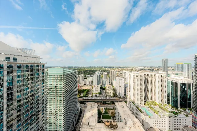 $4,950 | 1000 Brickell Plaza, Unit 4304, Miami, FL 33131