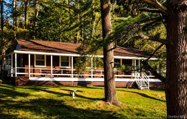 $1,189,000 | 238 Lake View Drive, Highland Lake, NY 12743