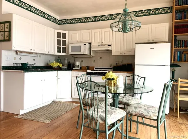 $1,189,000 | 238 Lake View Drive, Highland Lake, NY 12743