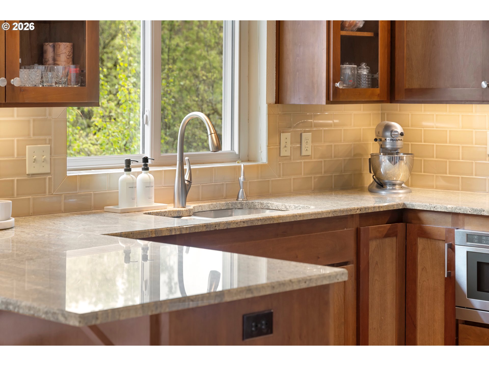 11200 Southwest Partridge Loop Beaverton, OR 97007 - Photo 11 of 47