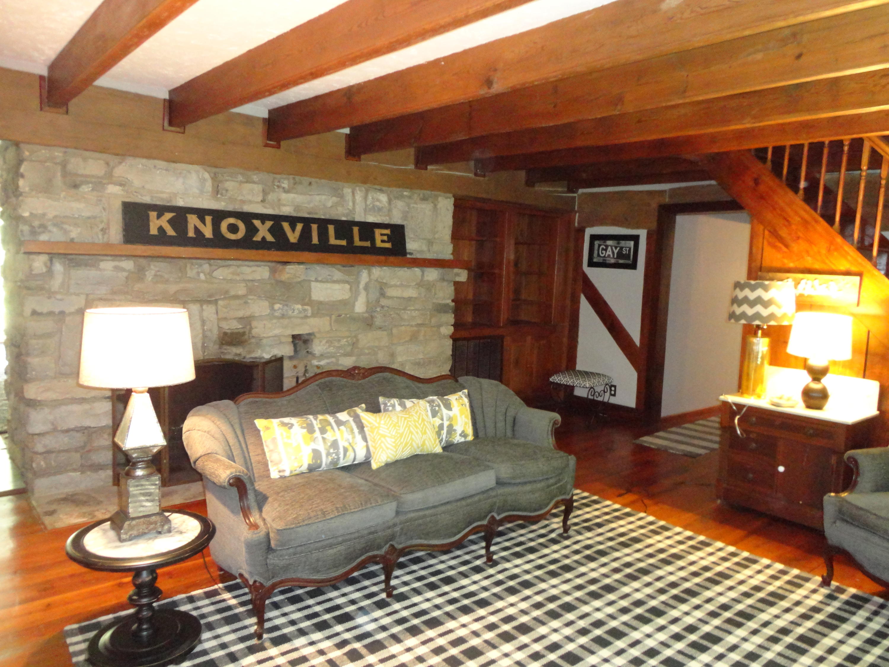 1061 Johnson Road Seymour, TN 37865 - Photo 17 of 29 Living room...