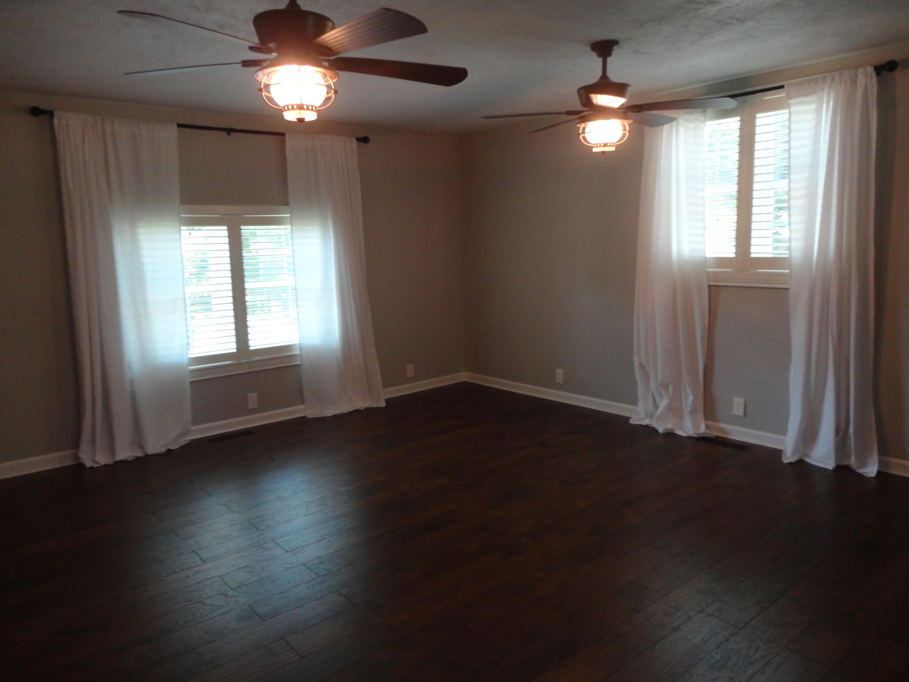 1061 Johnson Road Seymour, TN 37865 - Photo 25 of 29 Front Bedroom..