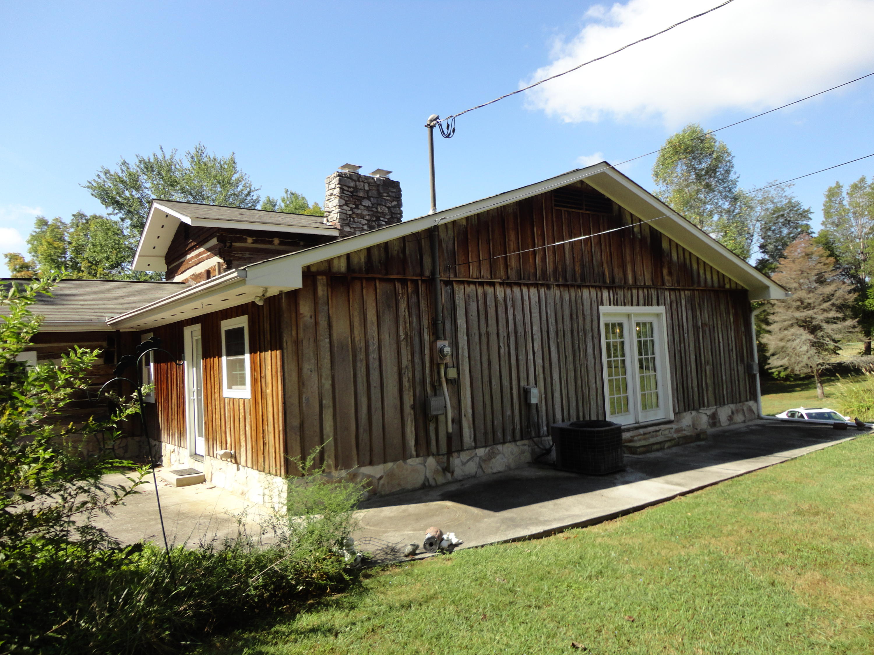 1061 Johnson Road Seymour, TN 37865 - Photo 5 of 29 DSC01243