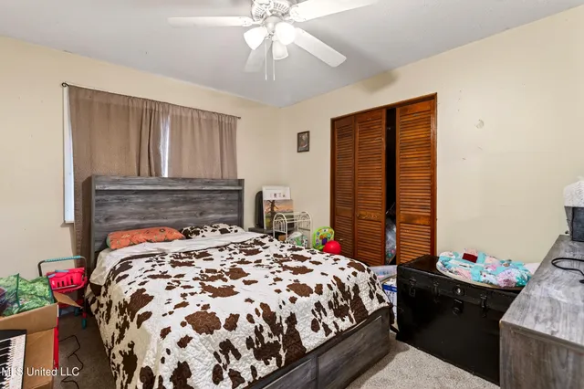 $220,000 | 21 Richard Johnson Road, Carriere, MS 39426