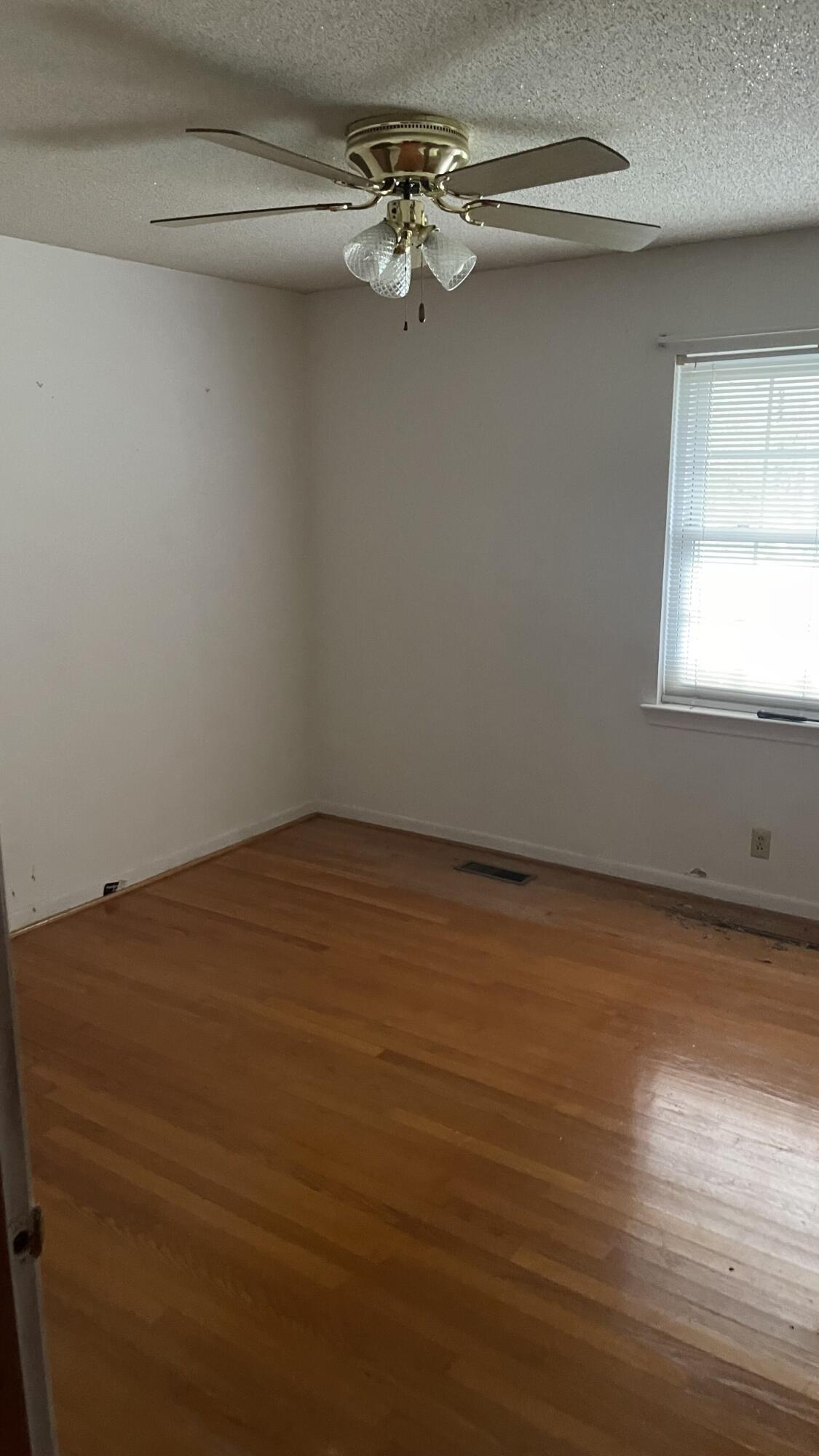 879 South Jenkins Road Chickamauga, GA 30707 - Photo 8 of 13 jenkins rd bedroom2