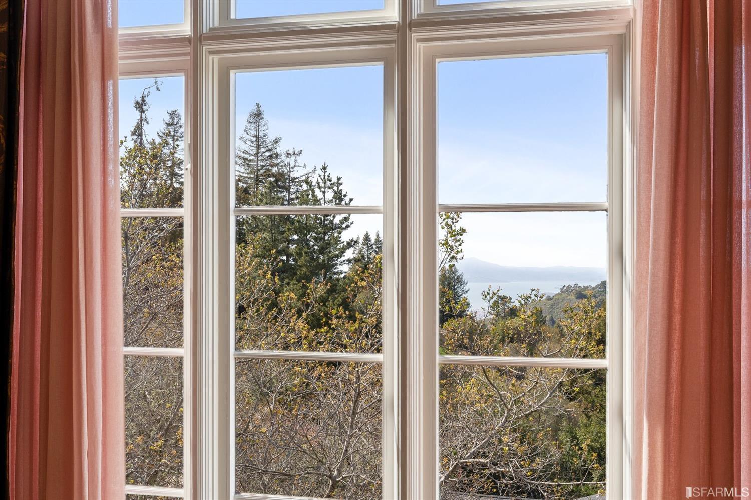 7172 Norfolk Road Berkeley, CA 94705 - Photo 16 of 33