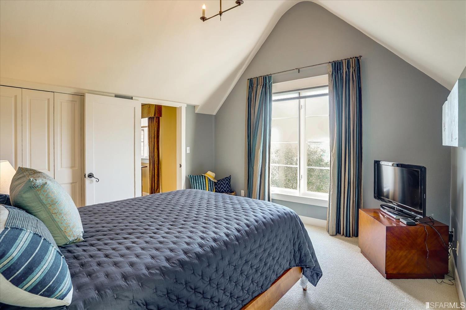 7172 Norfolk Road Berkeley, CA 94705 - Photo 22 of 33