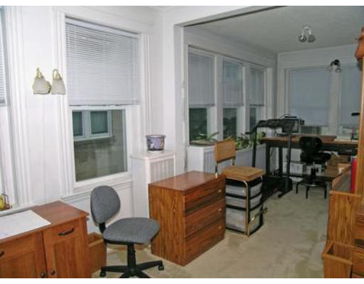 132 Sewall Avenue, Unit B Brookline, MA 02446 - Photo 16 of 18 a living room with furniture and a window