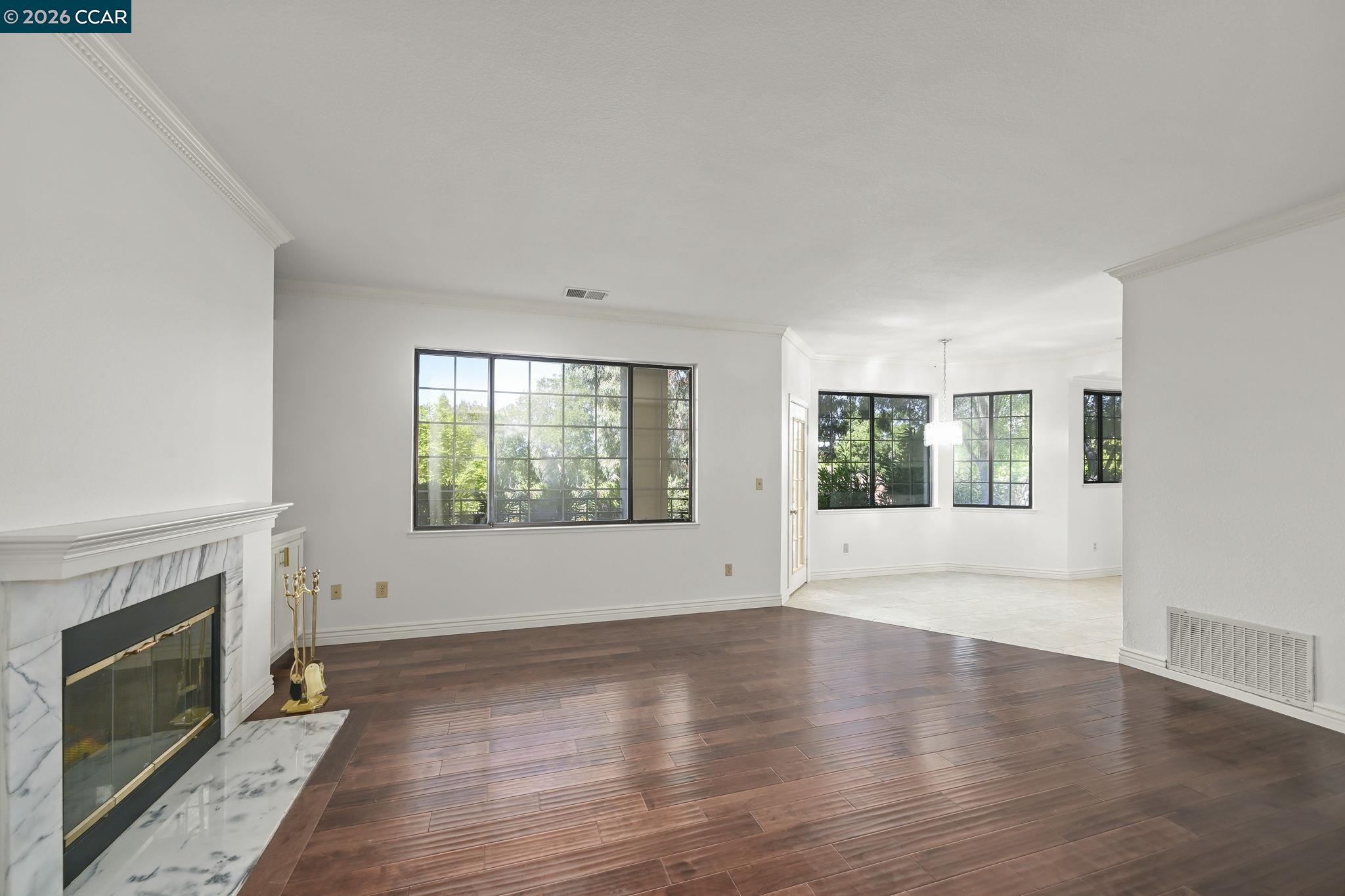 5022 Lakeview Drive, Unit 101 San Ramon, CA 94582 - Photo 4 of 30
