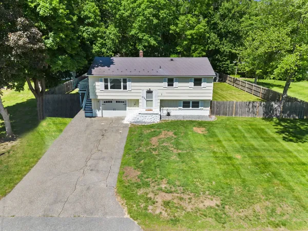 $590,000 | 6 Cypress Street, Salem, NH 03079