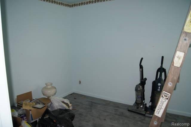 7043 West Frances Road Flushing, MI 48433 - Photo 16 of 32 DSC02614.JPG