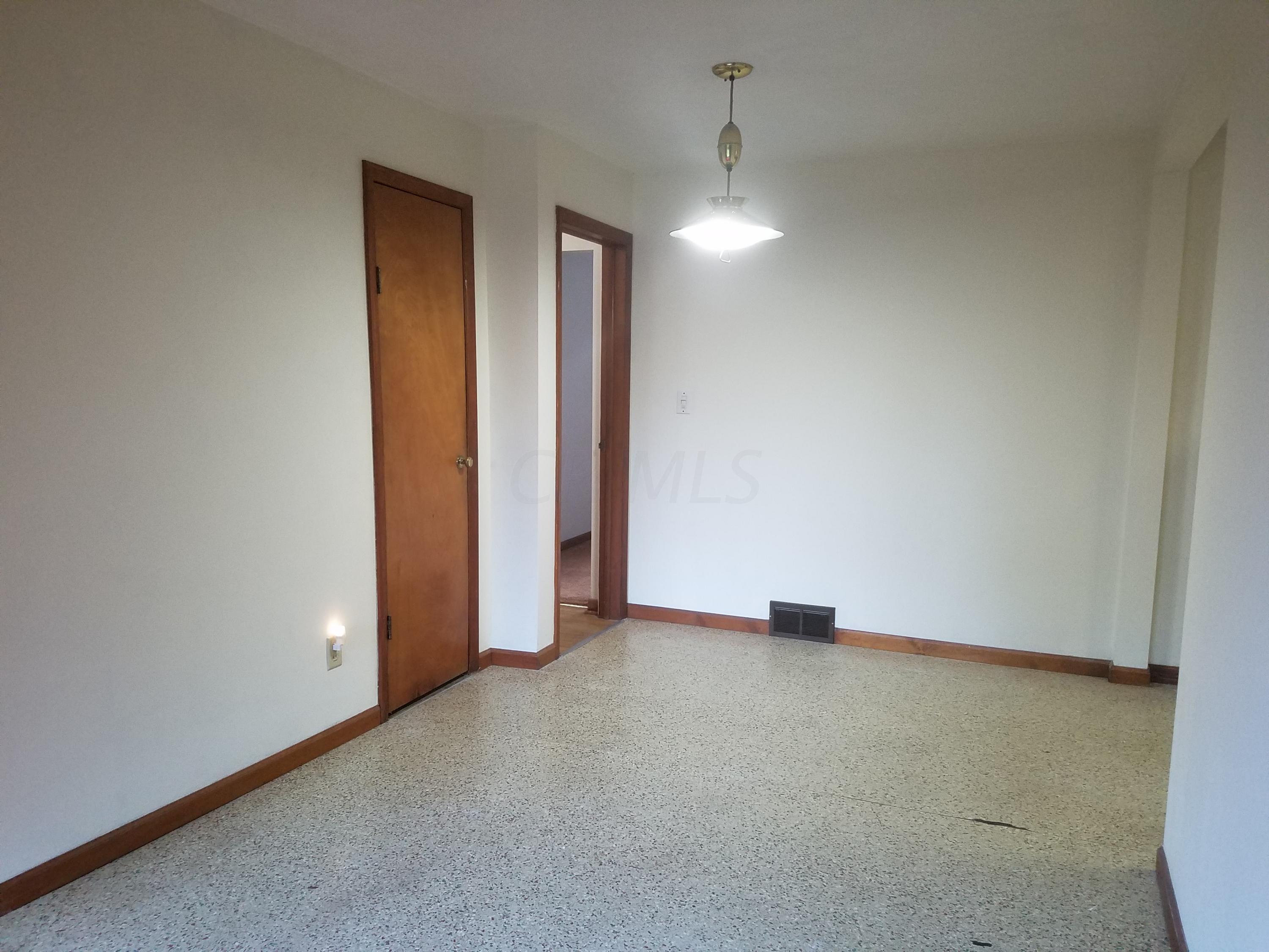 3231 Clime Road Columbus, OH 43223 - Photo 11 of 24 Gallery Image 11