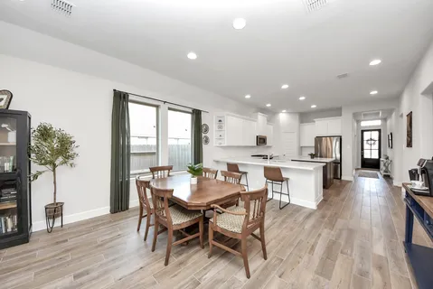 $320,000 | 42546 Summer Crst Road, Magnolia, TX 77354