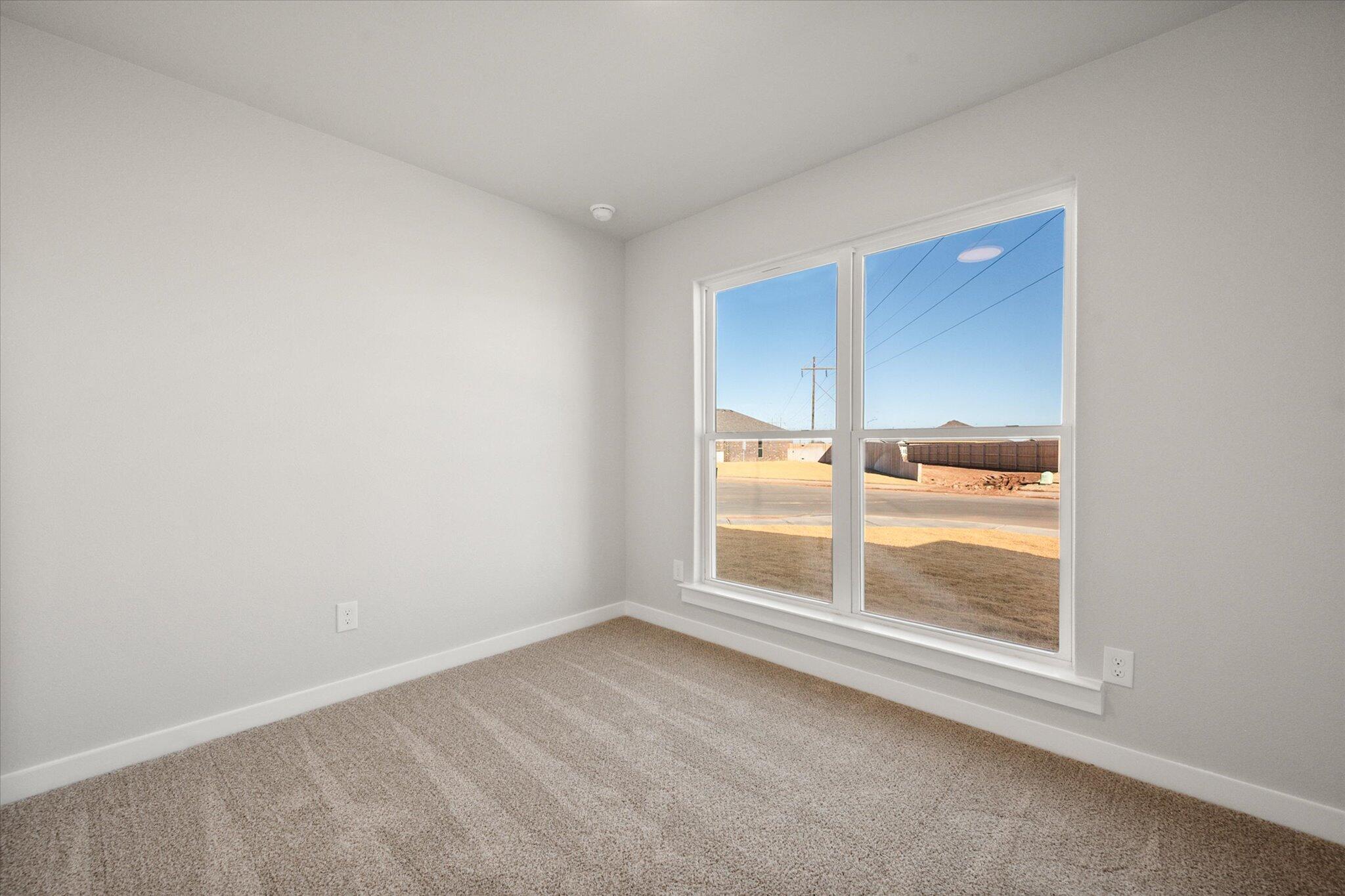 6302 Volney Avenue Lubbock, TX 79407 - Photo 16 of 20 an empty room with window