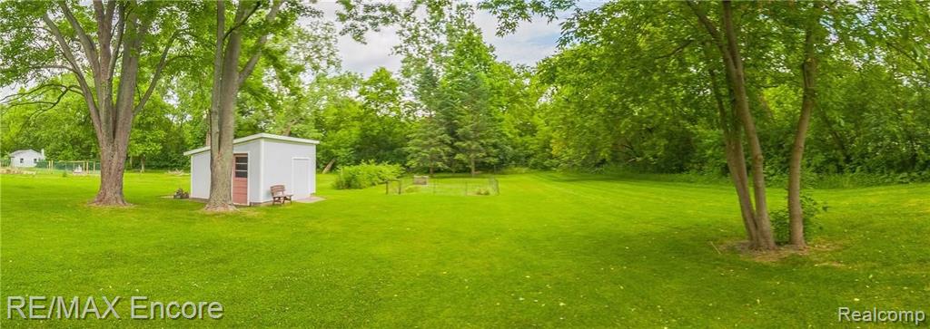 2865 Devondale Road Rochester Hills, MI 48309 - Photo 36 of 38