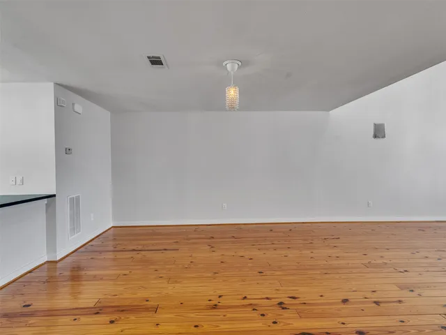 $293,990 | 6935 Yellowstone Way Drive, Houston, TX 77054