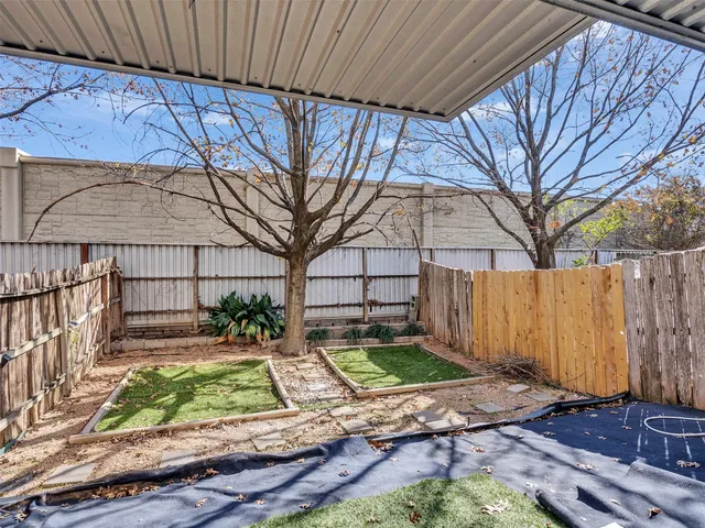 $293,990 | 6935 Yellowstone Way Drive, Houston, TX 77054